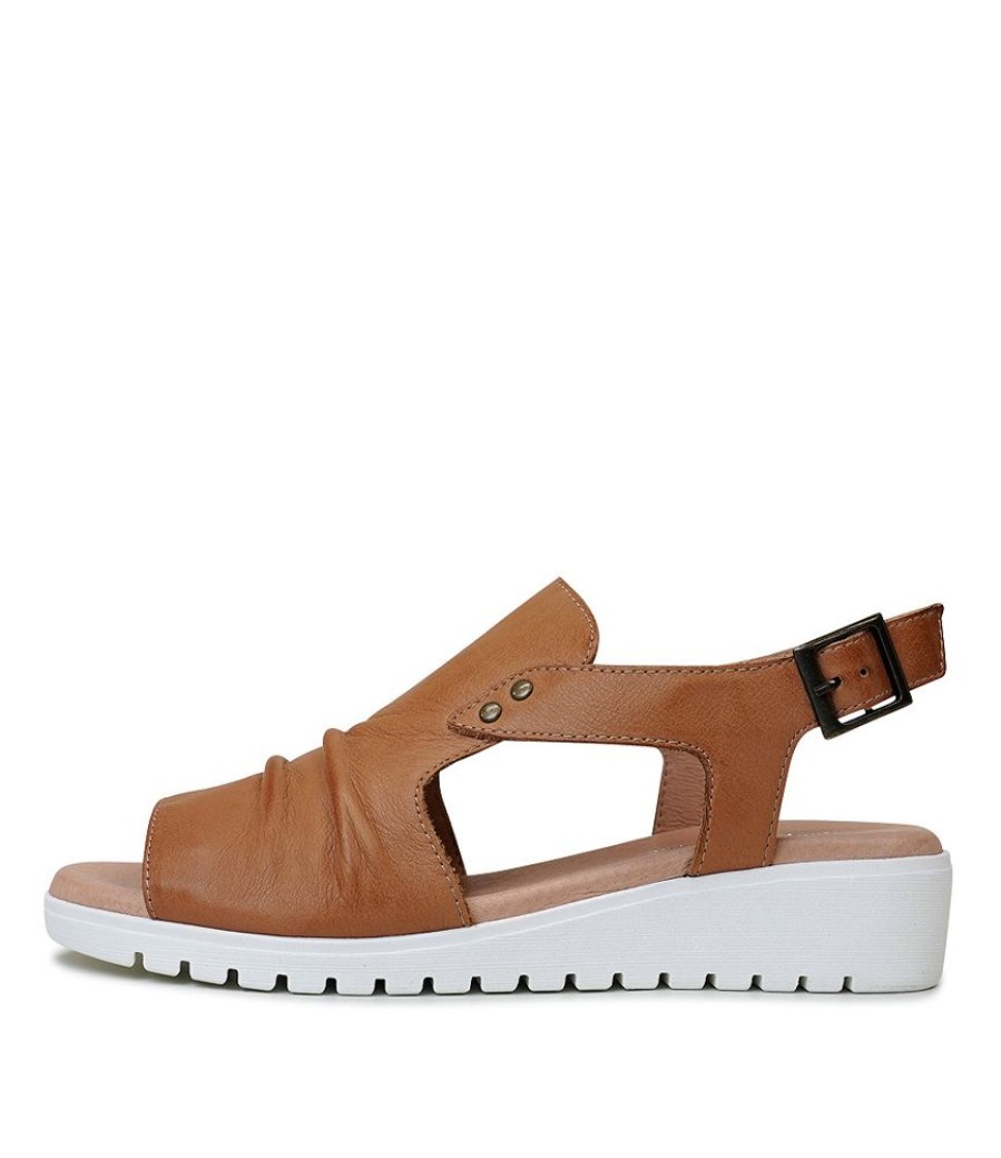 Sandals Django & Juliette | Madis Tan Leather Sandals