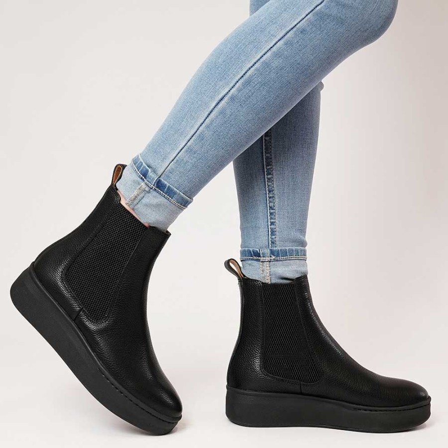 Boots Rollie | Chelseacity All Black Tumble