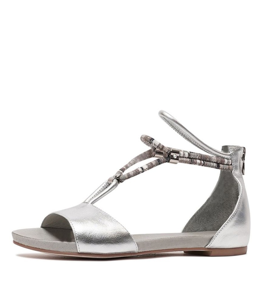 Sandals Django & Juliette | Jazmin Silver Leather Sandals