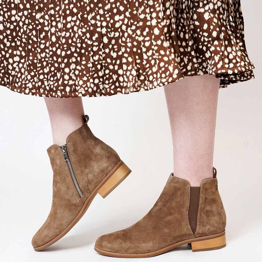 Boots Django & Juliette | Inflict Light Choc Suede Ankle Boots