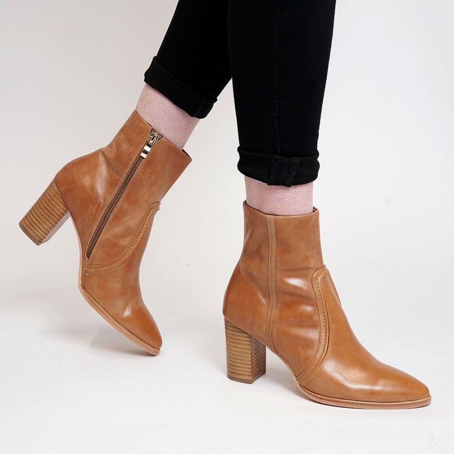 Boots Django & Juliette | Anahi Tan Leather Ankle Boots