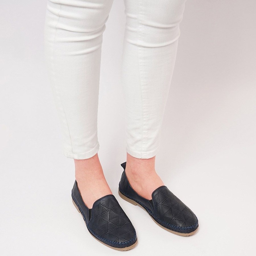 Flats Sala | Siddle Navy