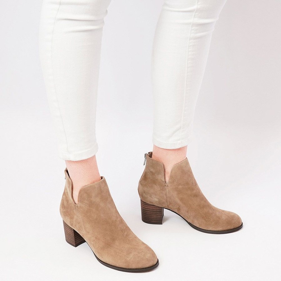 Boots Django & Juliette | Suttons Light Choc Suede Ankle Boots