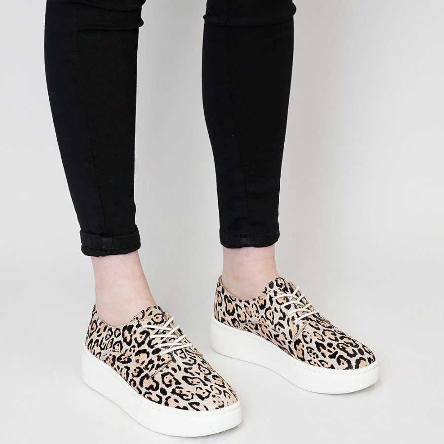 Flats Rollie | Derby City Neutral Leopard