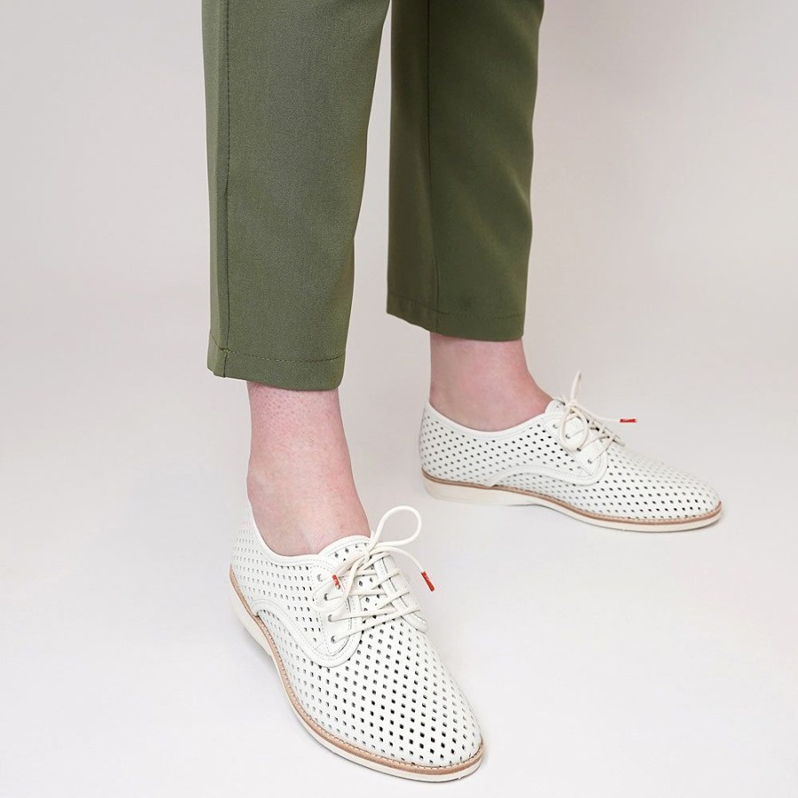 Flats Rollie | Derby Punch White