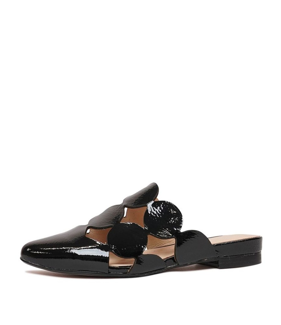 Flats Top End | Forli Black Patent Leather Mules