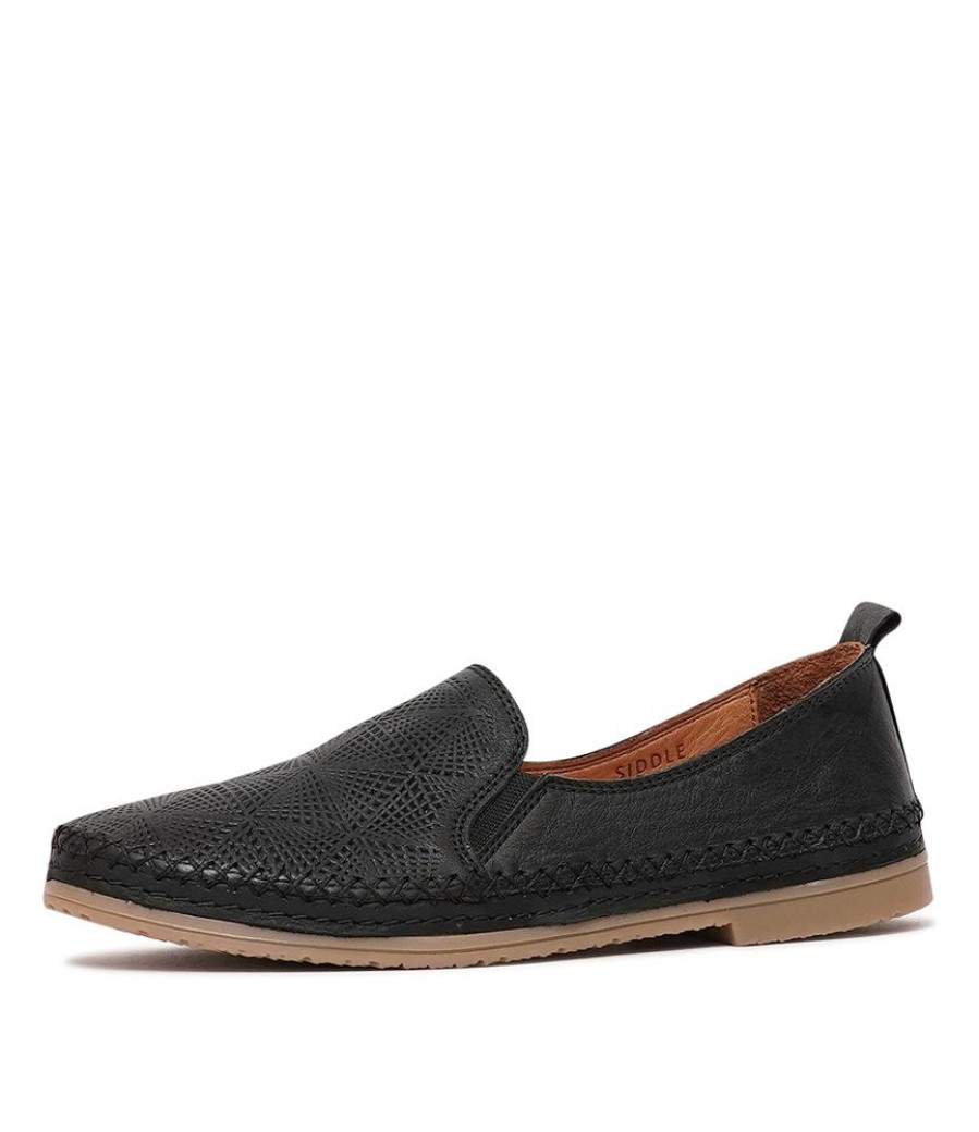 Flats Sala | Siddle Black