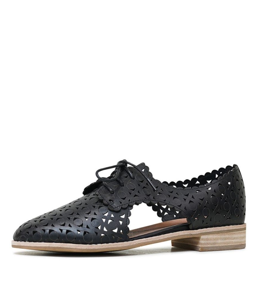 Flats Django & Juliette | Albertos Black