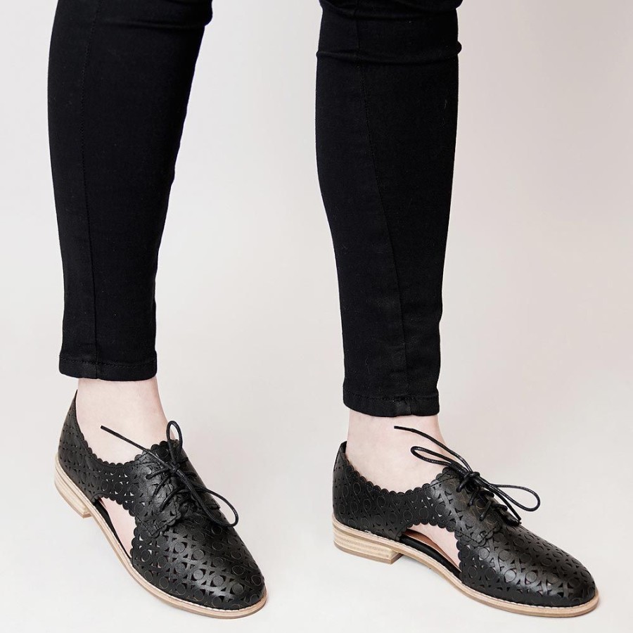 Flats Django & Juliette | Albertos Black