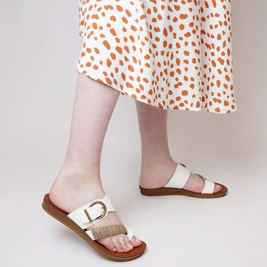 Sandals Los Cabos | Bria Off White Sandals