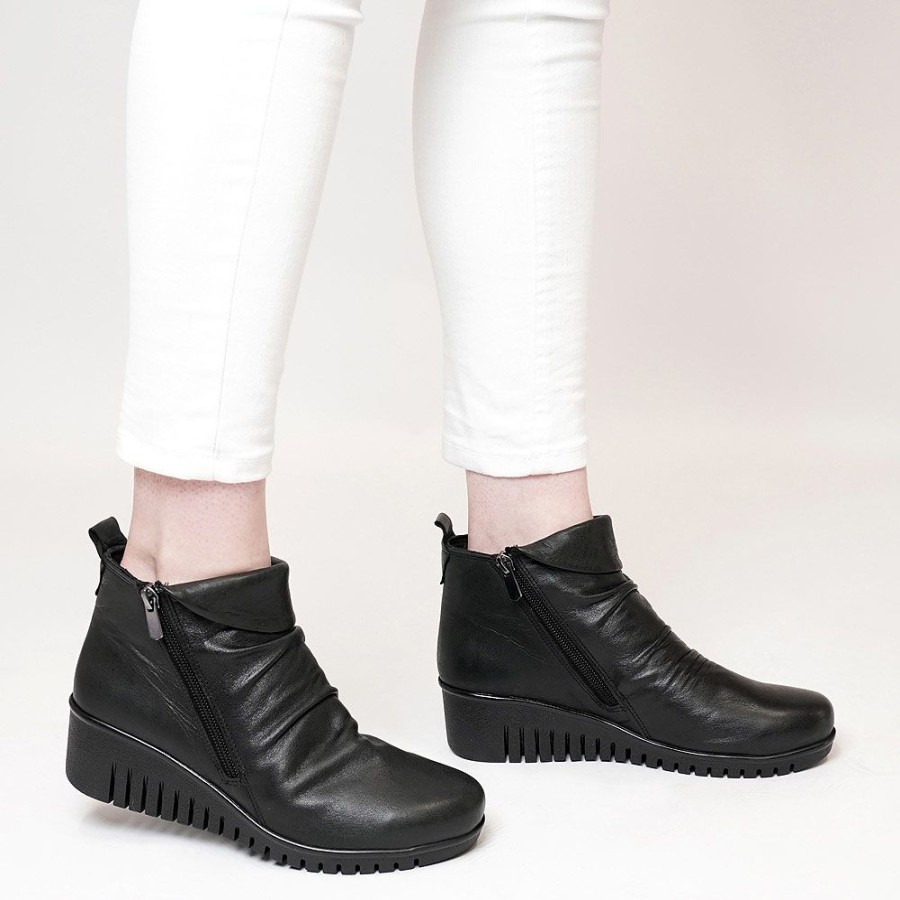 Boots Sala | Forest Black Leather Ankle Boots