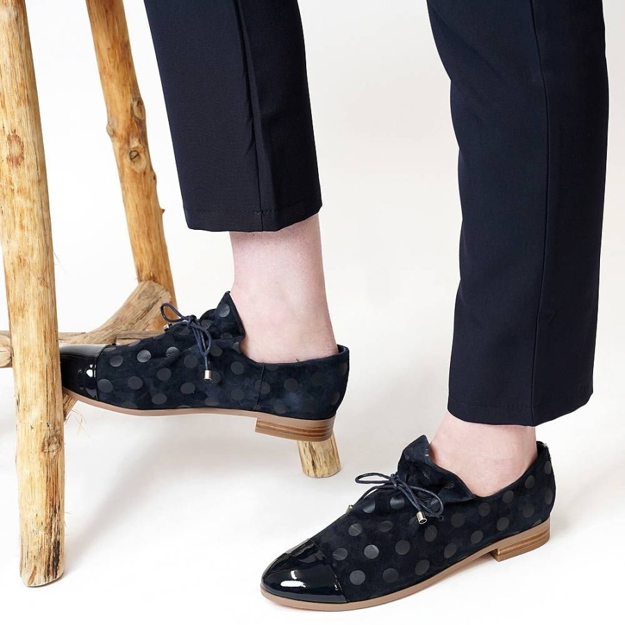 Flats Django & Juliette | Jabin Navy Patent/ Navy Dot Suede Flats