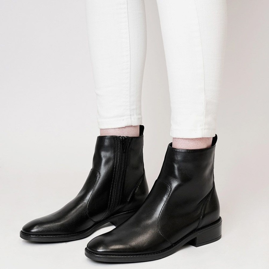 Boots EOS Shoes | Seline Black Leather Ankle Boots