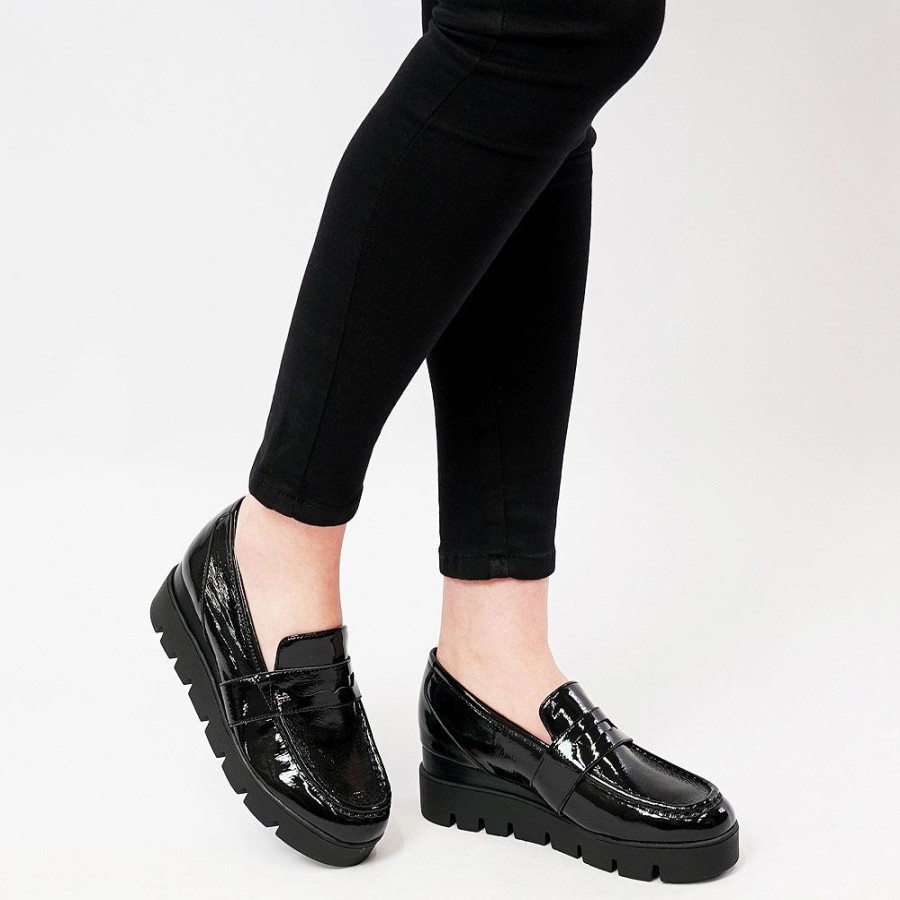 Flats Django & Juliette | Remmi Black Patent Leather Loafers