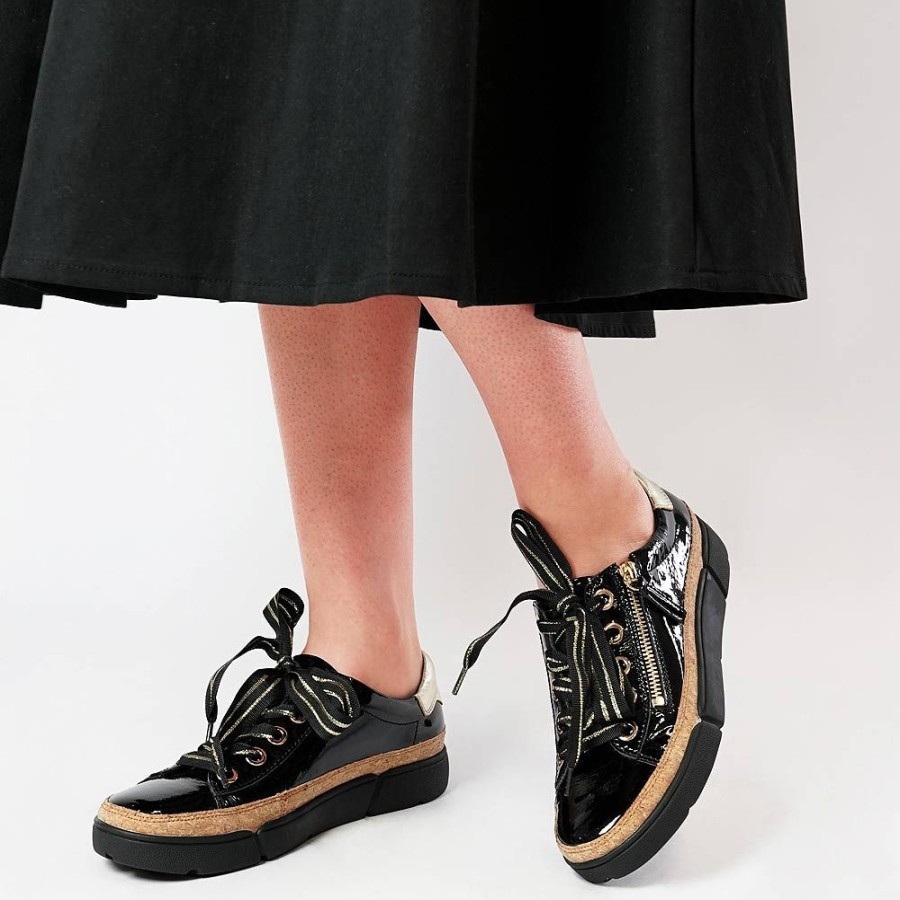 Flats Django & Juliette | Torayne Black Patent Leather Sneakers