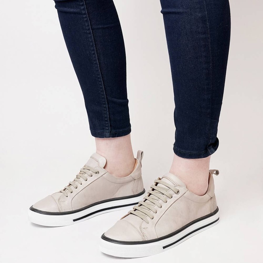 Flats Sala | Mini Sala Silver/ Grey Leather Sneakers