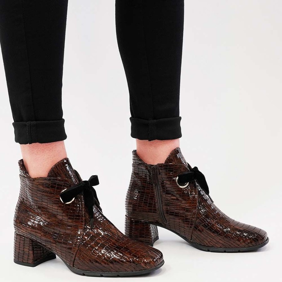 Boots D'Chicas | 4672 Cuero Croc